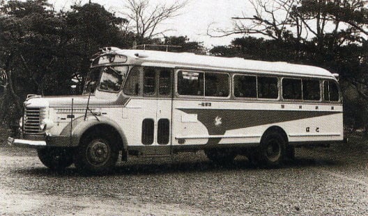 昭和30年頃の貸切バス
